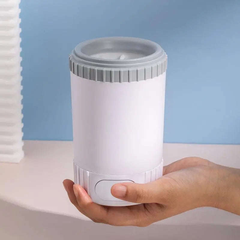 Dog Paw Washer โ Gentle Silicone Bristles for Mess-Free Cleaning